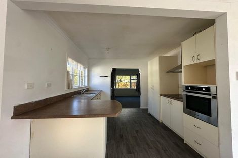 Photo of property in 28 Wainuiomata Road, Wainuiomata, Lower Hutt, 5014