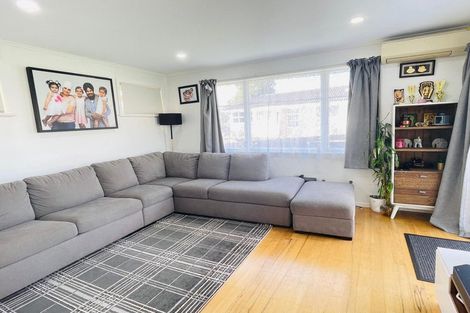 Photo of property in 60 Glen Marine Parade, Glendene, Auckland, 0602