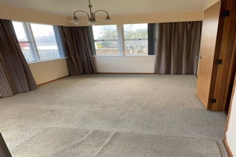 Photo of property in 58 Cardiff Road, Pakuranga, Auckland, 2010