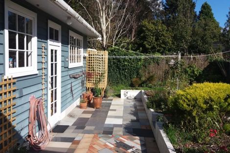 Photo of property in 1 Hart Street, Featherston, 5710