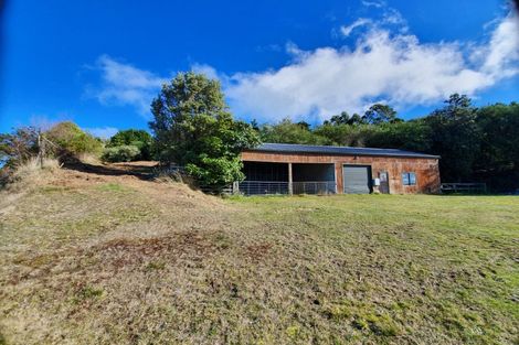 Photo of property in 142 Highland Drive, Acacia Bay, Taupo, 3385
