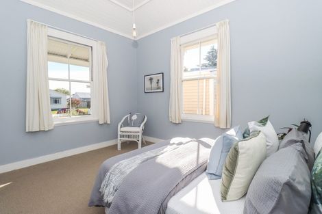 Photo of property in 9 Perrin Place, Kelvin Grove, Palmerston North, 4414