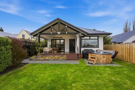 Photo of property in 205 Fifield Terrace, Opawa, Christchurch, 8023