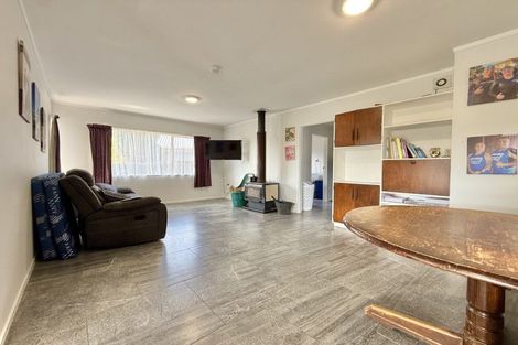 Photo of property in 15 Matipo Place, Tokoroa, 3420