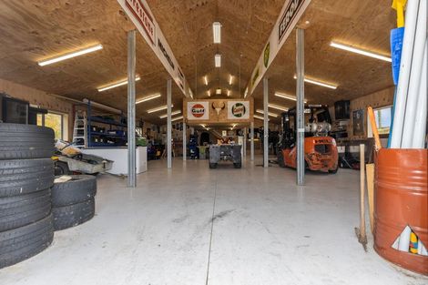 Photo of property in 75b Paremata Haywards Road, Pauatahanui, Porirua, 5381