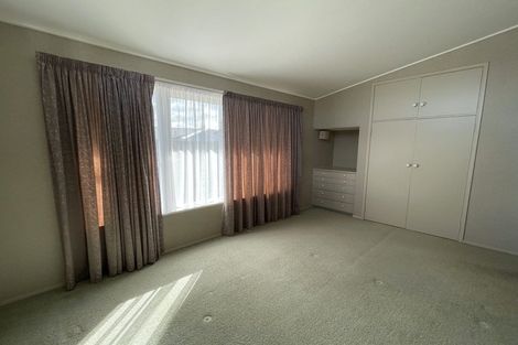 Photo of property in 9 Gilliam Street, New Lynn, Auckland, 0600