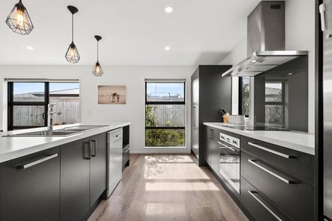 Photo of property in 40 Tripoli Street, Rangiora, 7400