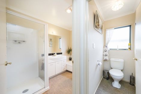 Photo of property in 73 Monteith Street, Halcombe, Feilding, 4779