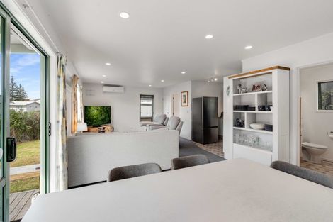 Photo of property in 103b Barbara Avenue, Whangamata, 3620