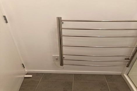 Photo of property in 2/39 Onslow Road, Khandallah, Wellington, 6035