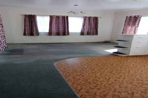 Photo of property in 54 Clevedon Road, Papakura, 2110