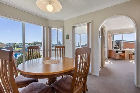 Photo of property in 2/56 Bayly Road, Blagdon, New Plymouth, 4310