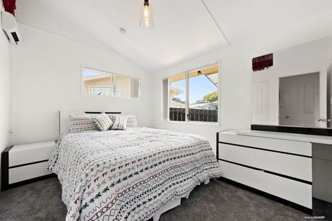 Photo of property in 22 Clover Drive, Henderson, Auckland, 0610