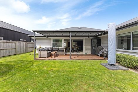 Photo of property in 31 Freedom Drive, Kelvin Grove, Palmerston North, 4414