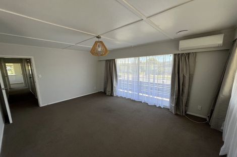 Photo of property in 40 Hillside Drive, Maoribank, Upper Hutt, 5018