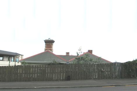 Photo of property in 117 Victoria Road, Devonport, Auckland, 0624