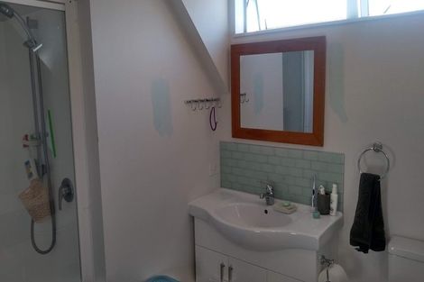 Photo of property in 68a Constable Street, Newtown, Wellington, 6021