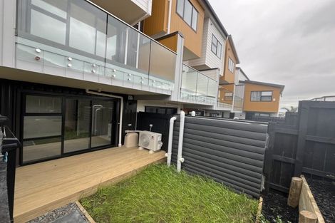 Photo of property in 16/28 Lavelle Road, Henderson, Auckland, 0612