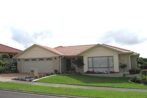 Photo of property in 5 Highfields Terrace, Henderson, Auckland, 0612