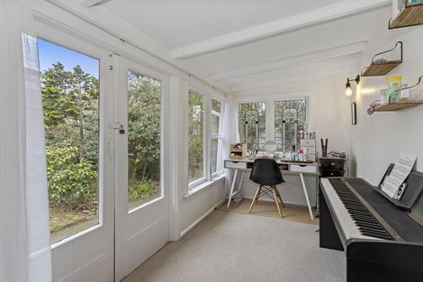 Photo of property in 43 Croziers Road, St Albans, Christchurch, 8052