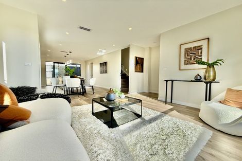 Photo of property in 142 Vintry Drive, Kumeu, 0810