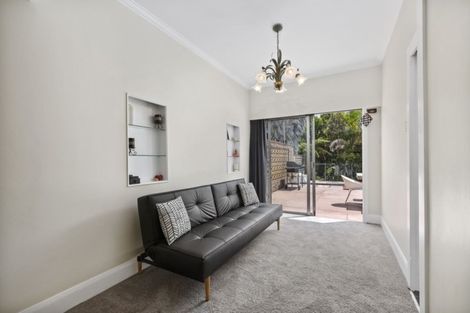 Photo of property in 1/60 Alfriston Road, Manurewa East, Auckland, 2102