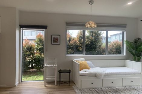 Photo of property in 2 Blackbird Lane, Hobsonville, Auckland, 0616