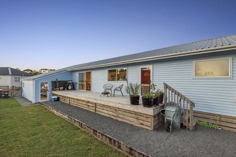 Photo of property in 974 Kahikatea Flat Road, Waitoki, Kaukapakapa, 0871