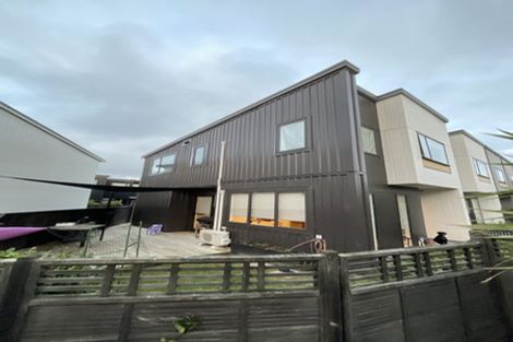 Photo of property in 7 Piko Lane, Hobsonville, Auckland, 0616