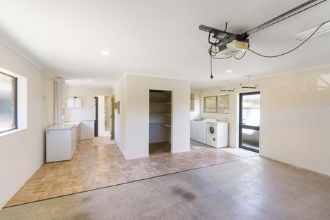 Photo of property in 31 Campion Road, Waikanae Beach, Waikanae, 5036