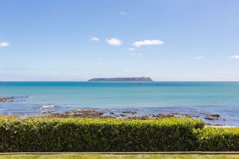 Photo of property in 11 Motuhara Road, Plimmerton, Porirua, 5026