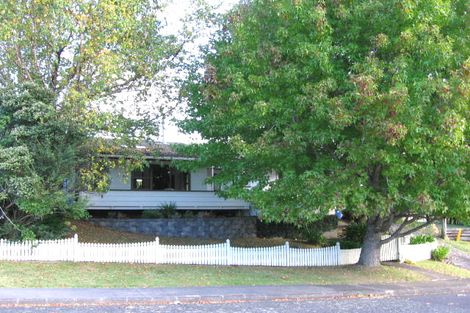 Photo of property in 17 Carina Crescent, Torbay, Auckland, 0630