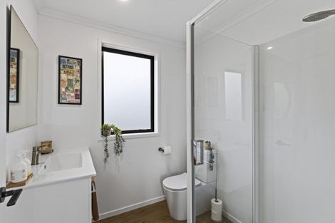 Photo of property in 428 Coast Road, Warea, New Plymouth, 4381