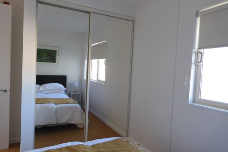 Photo of property in De Vere Apartments, 2/23 Tennyson Street, Te Aro, Wellington, 6011