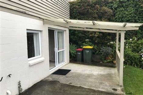 Photo of property in 1/95 Arran Road, Browns Bay, Auckland, 0630