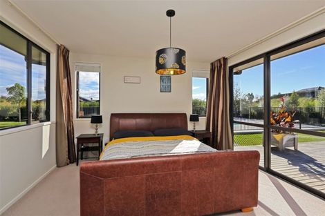 Photo of property in 4 Kempton Park Lane, Havelock North, 4130