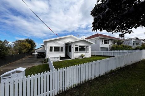 Photo of property in 1/7 Evan Street, Belmont, Auckland, 0622