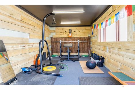 Photo of property in 43 Rhodes Street, Waimate, 7924