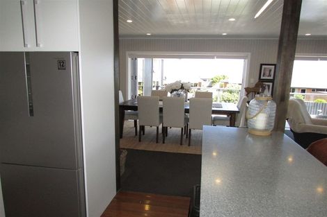 Photo of property in 100 Main South Road, Karoro, Greymouth, 7805