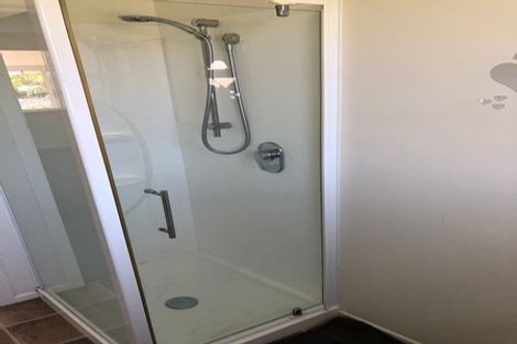 Photo of property in 2 Eton Place, Spotswood, New Plymouth, 4310