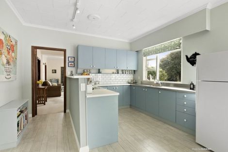 Photo of property in 65a Cashmere Avenue, Khandallah, Wellington, 6035