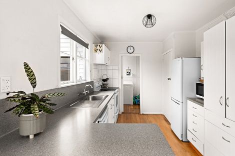 Photo of property in 66 Murphy Road, Taradale, Napier, 4112