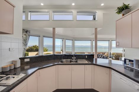 Photo of property in 90 Brooklands Road, Atawhai, Nelson, 7010