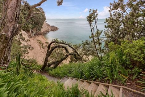 Photo of property in 16 Seacliffe Avenue, Belmont, Auckland, 0622