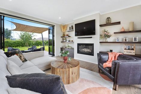 Photo of property in 18 Mcintosh Drive, Pokeno, 2471