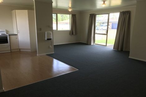 Photo of property in 49 Scotts Field Drive, Takanini, 2112