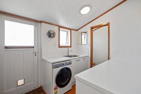 Photo of property in 40 Youngs Road, Papakura, 2110