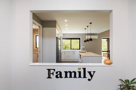 Photo of property in 981 Colyton Road, Bunnythorpe, Feilding, 4775