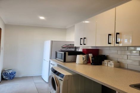 Photo of property in 18 Liverpool Street, Miramar, Wellington, 6022