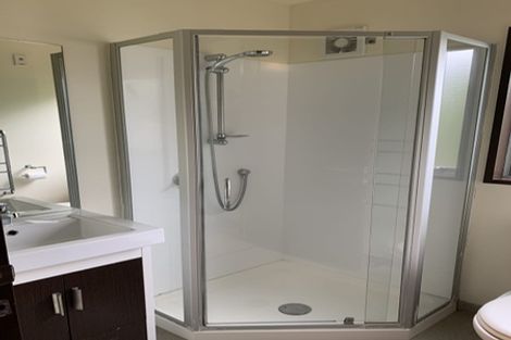 Photo of property in 8p Finlay Terrace, Mount Cook, Wellington, 6021